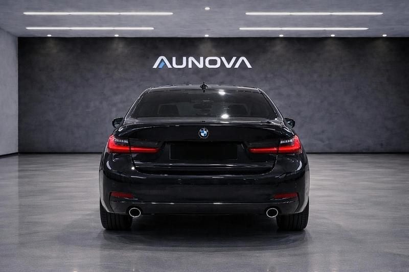 Usata BMW 318 Sport Line 149 CV (109 kW) 2023 Nero Berlina