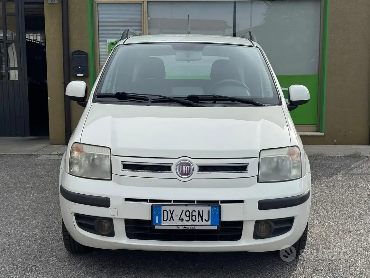 Usata Fiat Panda Dynamic 60 CV (44 kW) 2009 Bianco Utilitaria