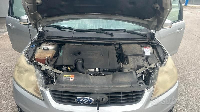 Usata Ford Focus 105 CV (77 kW) 2010 Station wagon