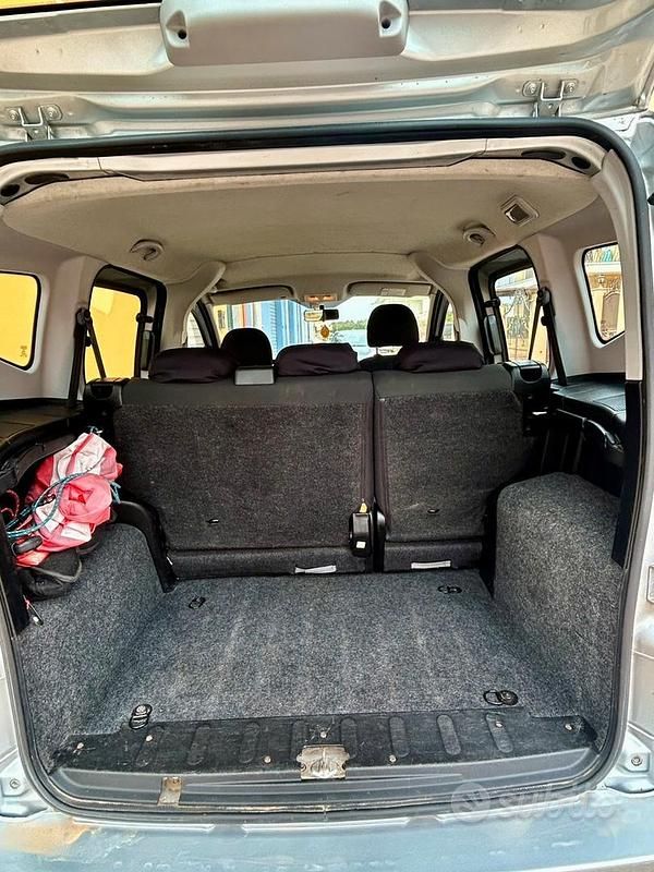 Usata Fiat Qubo Trekking 75 CV (55 kW) 2014 Grigio Monovolume