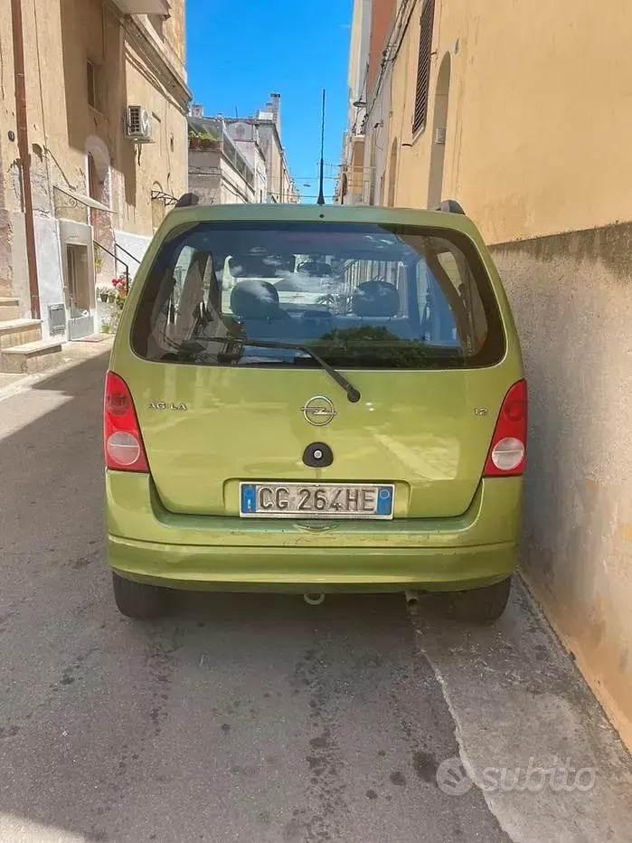 Usata Opel Agila 75 CV (55 kW) 2003 Monovolume