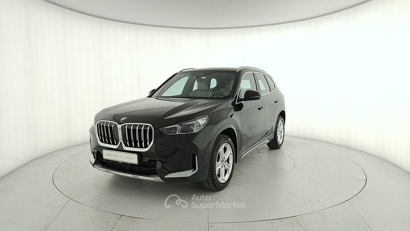 Nero Usata 2022 BMW X1 xLine SUV | 34.500 € (Buon prezzo) - Immagine 1/4