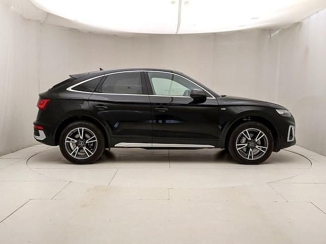 Usata Audi Q5 Sportback S-Line 204 CV (150 kW) 2024 Nero mythos metallizzato SUV