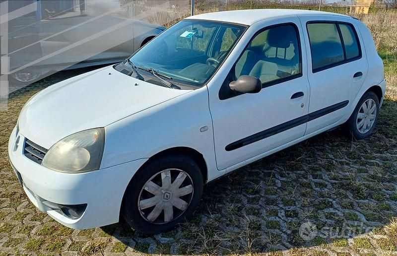 Usata Renault Clio II 2008 Bianco Utilitaria