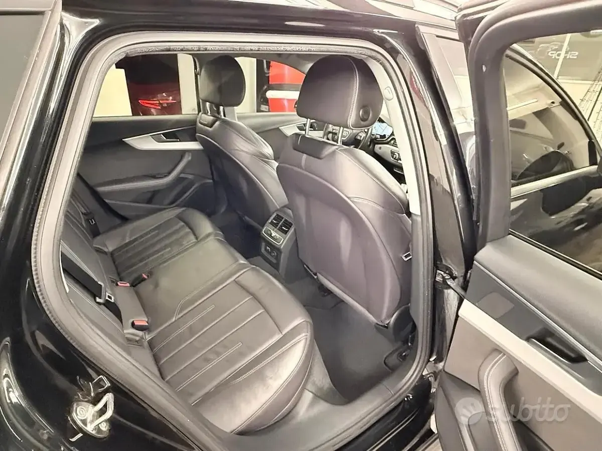 Usata Audi A4 Allroad Business 190 CV (139 kW) 2020 Nero Station wagon