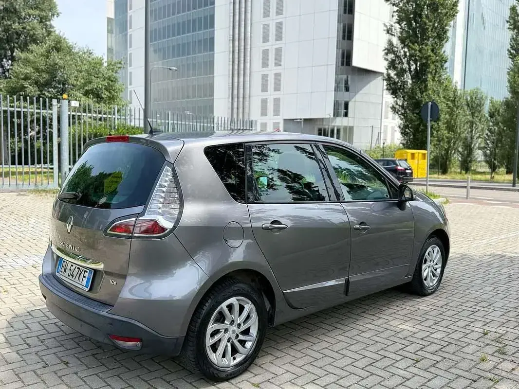 Usata Renault Scenic E-Tech 116 CV (85 kW) 2014 Monovolume