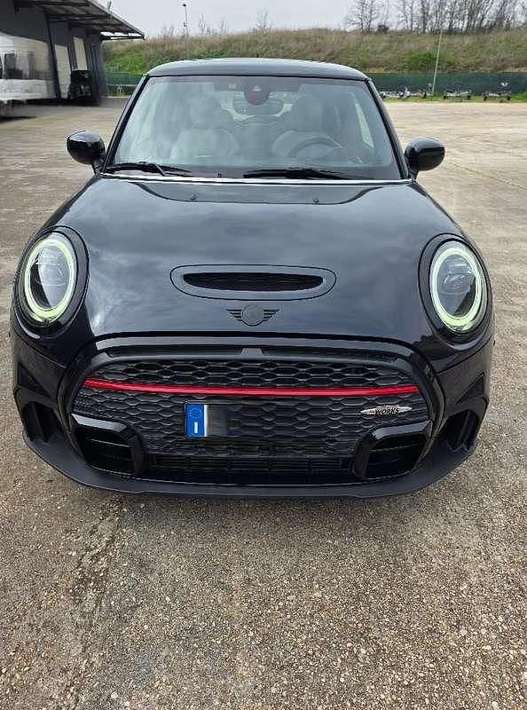 Usata Mini John Cooper Works 231 CV (169 kW) 2024 Blu/azzurro Utilitaria