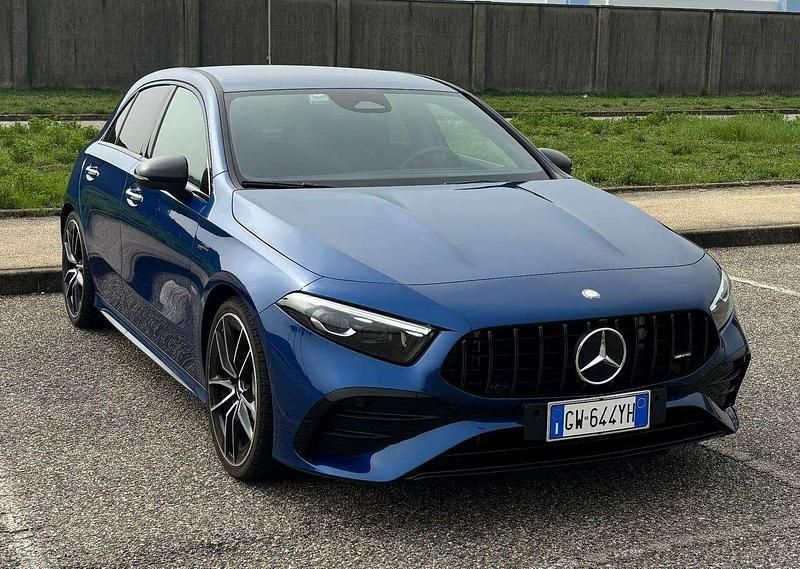 Usata Mercedes A35 AMG AMG 306 CV (225 kW) 2024 Spectral blue Berlina