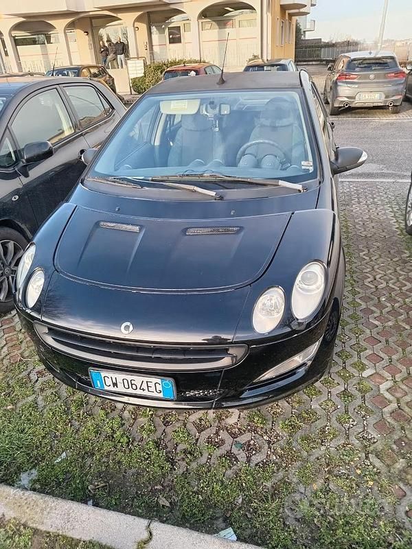 Begagnad Smart ForFour 95 HK (69 kW) 2005 Svart Halvkombi