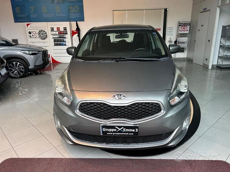 Usata Kia Carens 116 CV (85 kW) 2015 Grigio Monovolume