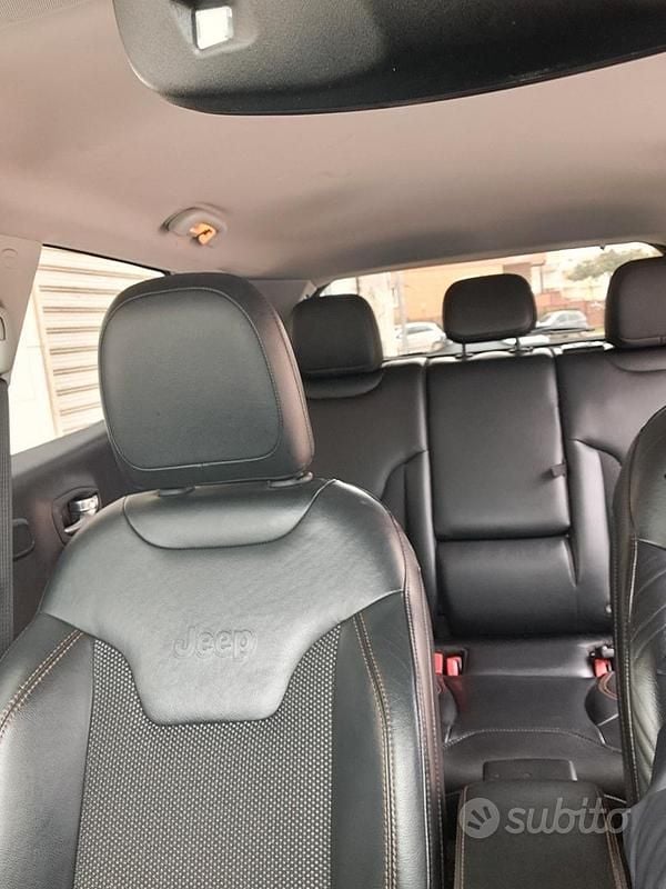 Usata Jeep Compass Limited 140 CV (102 kW) 2018 Bianco SUV