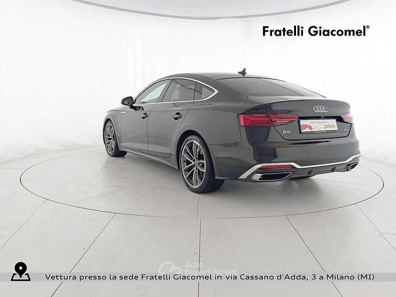 Usata Audi A5 Sportback S-Line 204 CV (150 kW) 2024 Nero mito metallizzato Utilitaria