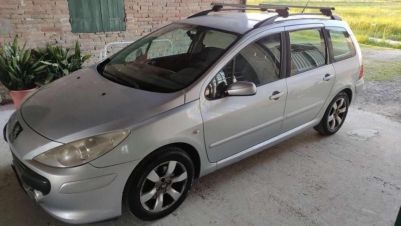 Usata Peugeot 307 109 CV (80 kW) 2008 Argento Station wagon