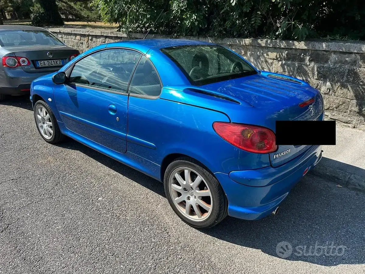 Usata Peugeot 206 CC 109 CV (80 kW) 2003 Bluazzurro Cabrio