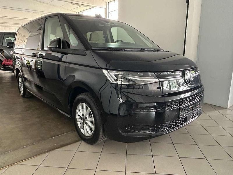 Usata VW Multivan Life 150 CV (110 kW) 2024 Nero Monovolume