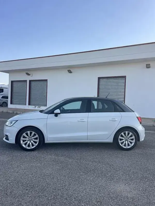 Usata Audi A1 Sportback Admired 116 CV (85 kW) 2016 Bianco Utilitaria
