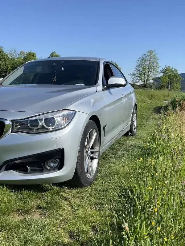 Usata BMW 330 Gran Turismo Sport Line 258 CV (189 kW) 2015 Berlina