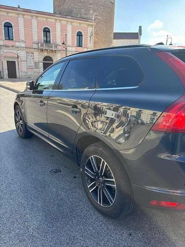 Usata Volvo XC60 Business Edition 150 CV (110 kW) 2017 Nero SUV