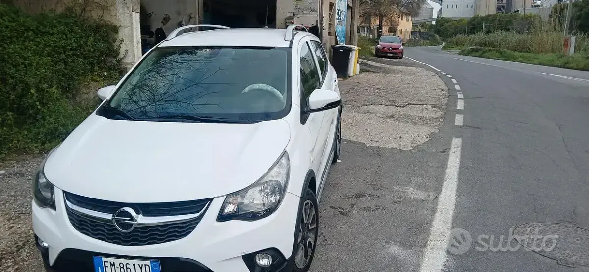 Usata Opel Karl 75 CV (55 kW) 2018 Bianco Utilitaria