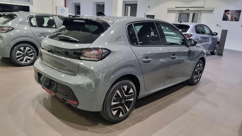 Nuova Peugeot 208 Allure 110 CV (80 kW) 2026 Grigio selenium Utilitaria