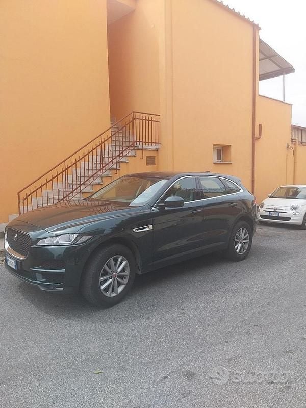 Usata Jaguar F-Pace 180 CV (132 kW) 2017 Verde SUV