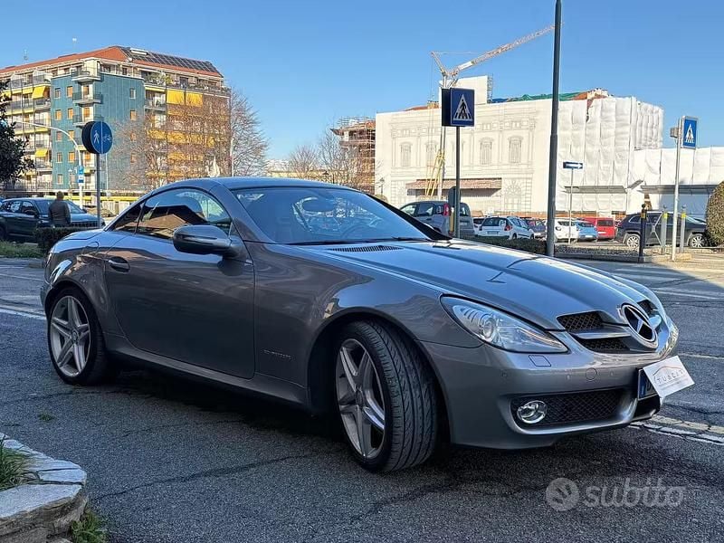Usata Mercedes SLK200 184 CV (135 kW) 2009 Grigio Cabrio