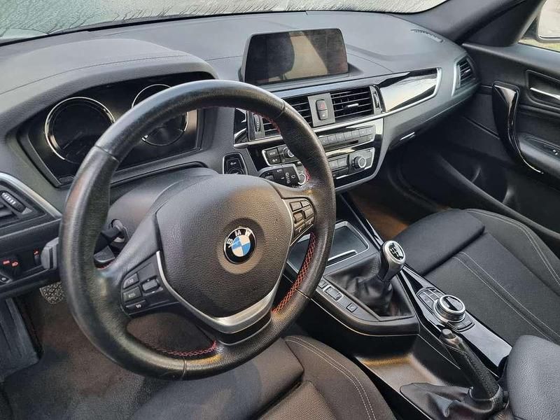 Usata BMW 116 Sport Line 116 CV (85 kW) 2018 Grigio Utilitaria