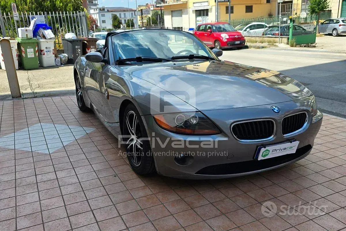 Usata BMW Z4 192 CV (141 kW) 2004 Grigio Cabrio