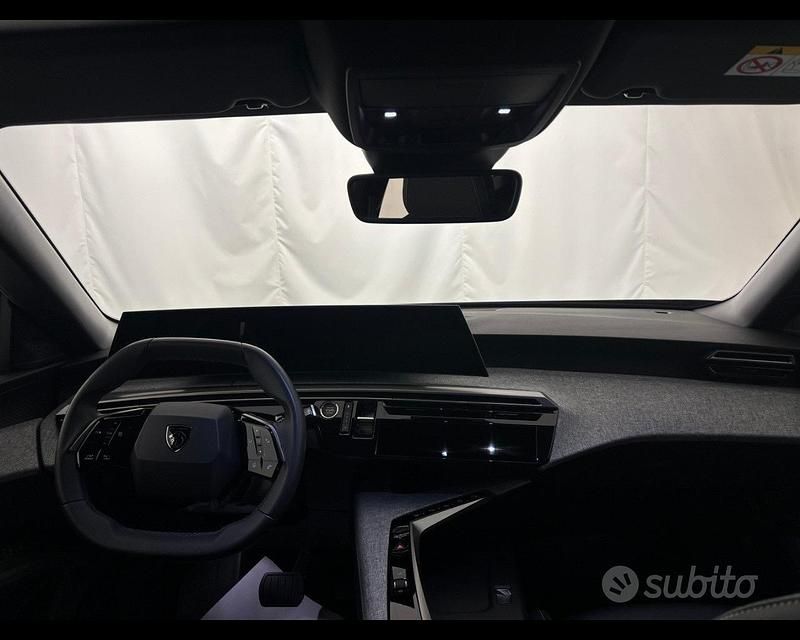 Usata Peugeot 3008 Allure 145 CV (106 kW) 2024 Gray Pick-up