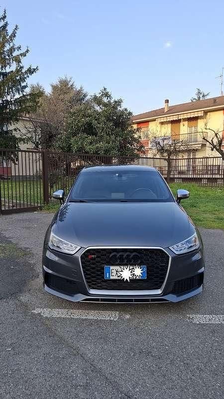 Usata Audi S1 Ambiente 231 CV (169 kW) 2015 Utilitaria