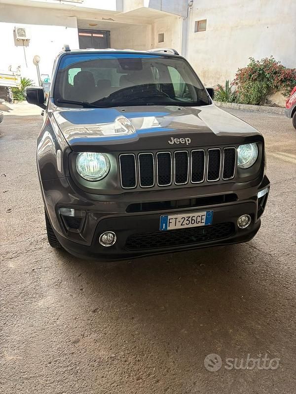 Usata Jeep Renegade 120 CV (88 kW) 2018 Grigio SUV