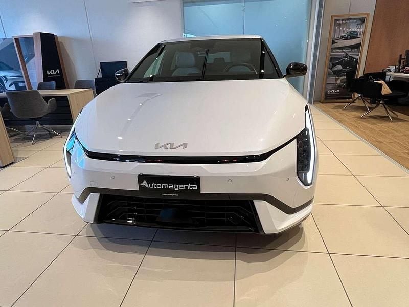 Nuova Kia EV4 GT-Line 50 kW (68 CV) 2026 Deluxe white Berlina