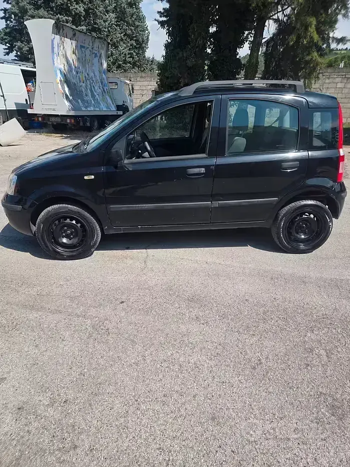 Usata Fiat Panda Dynamic 60 CV (44 kW) 2009 Nero Utilitaria