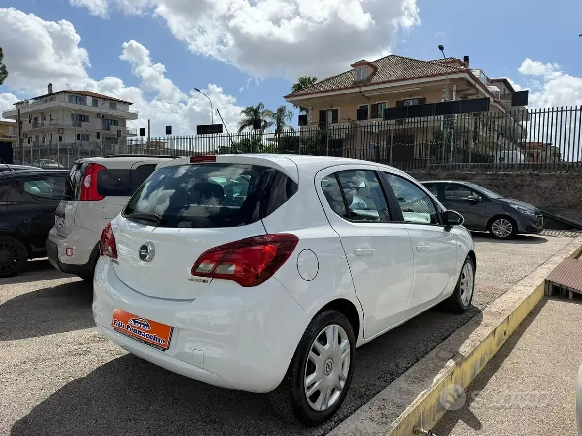 Usata Opel Corsa 95 CV (69 kW) 2016 Bianco Utilitaria