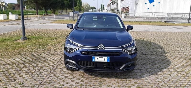 Usata Citroën C4 130 CV (95 kW) 2024 Blu SUV