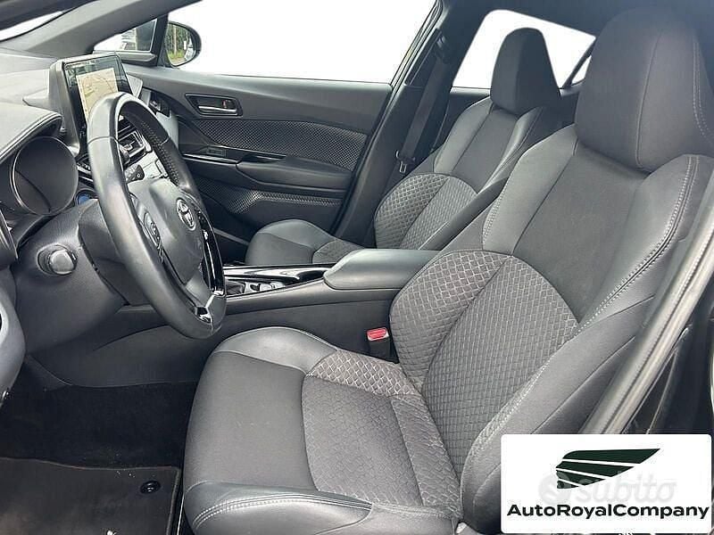 Usata Toyota C-HR Trend 122 CV (89 kW) 2022 Nero SUV