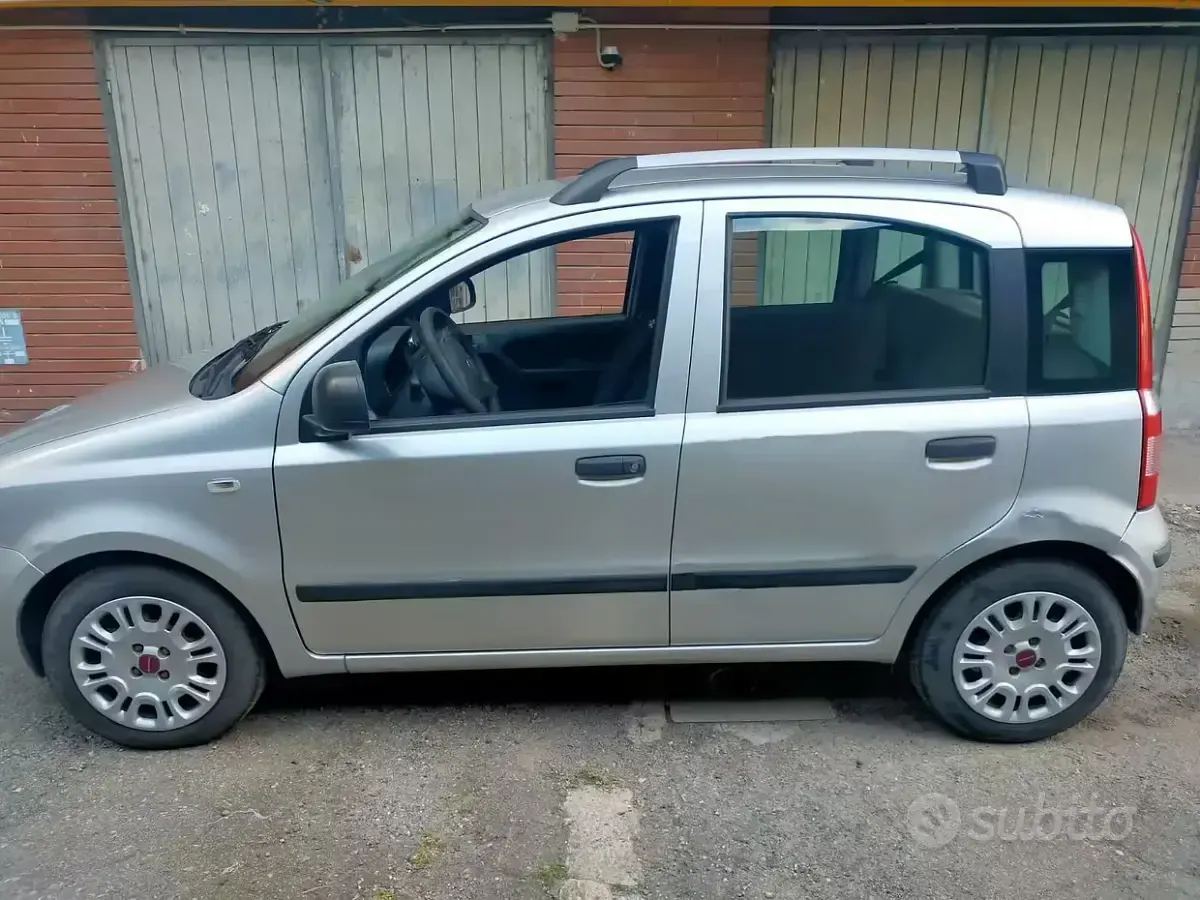 Usata Fiat Panda 60 CV (44 kW) 2012 Grigio Utilitaria