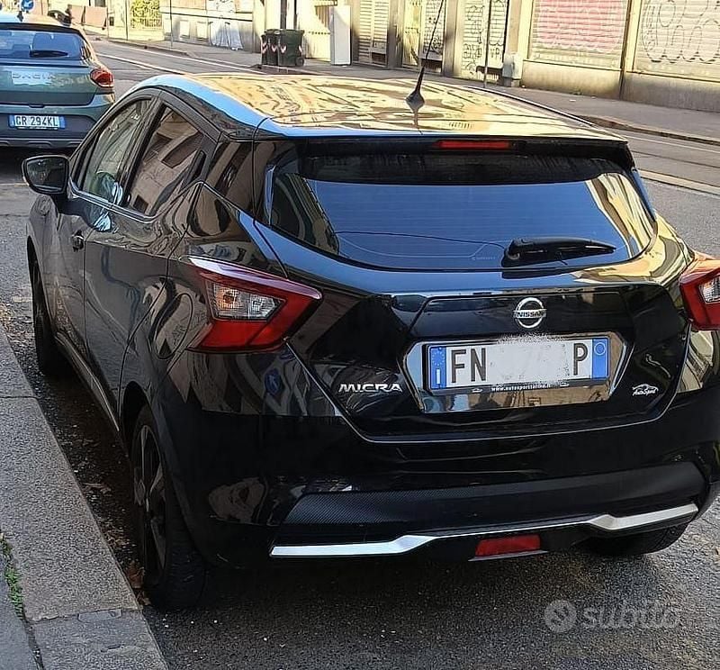Usata Nissan Micra Tekna 90 CV (66 kW) 2018 Nero Utilitaria