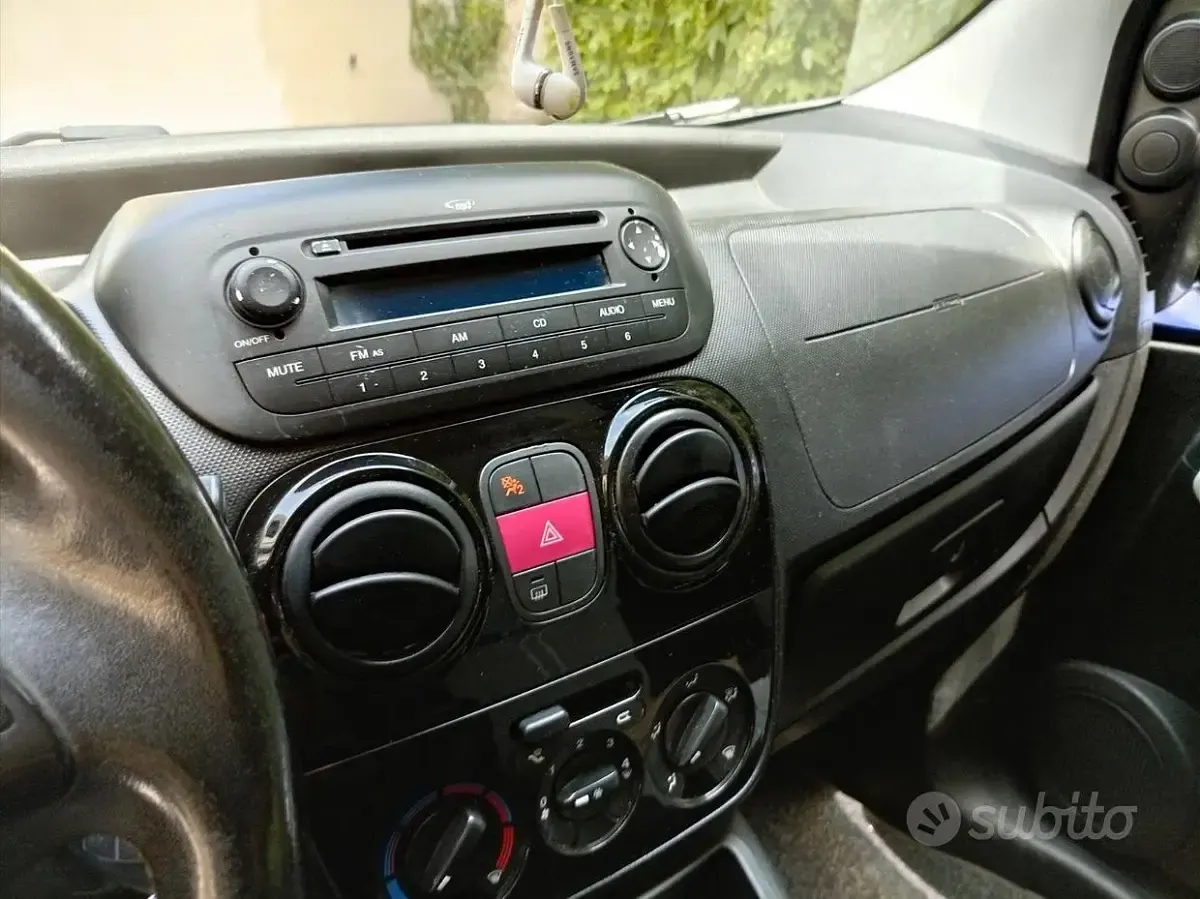 Usata Fiat Qubo Trekking 80 CV (58 kW) 2016 Bluazzurro Monovolume