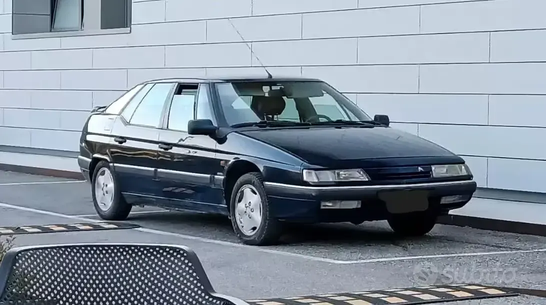 Usata Citroën XM 121 CV (88 kW) 1992 Bluazzurro Berlina