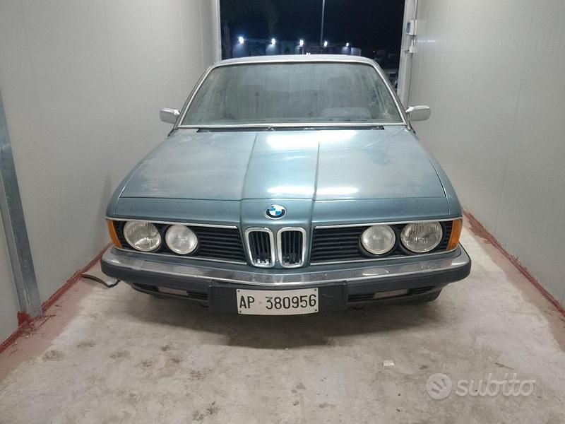 Blu Usata 1981 BMW 733 Tre volumi | 5800 € - Immagine 1/3