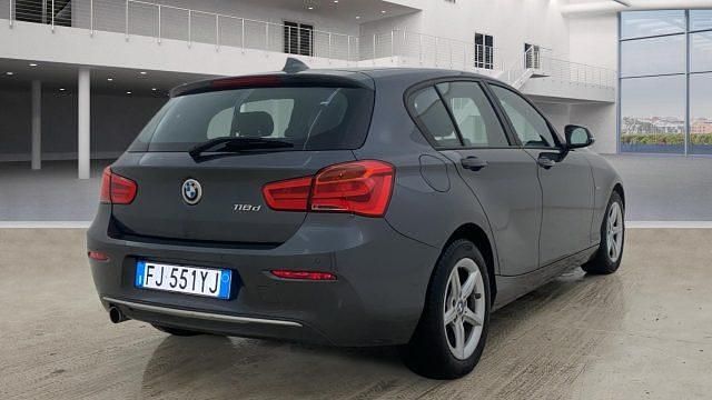Usata BMW 118 150 CV (110 kW) 2017 Grigio Utilitaria