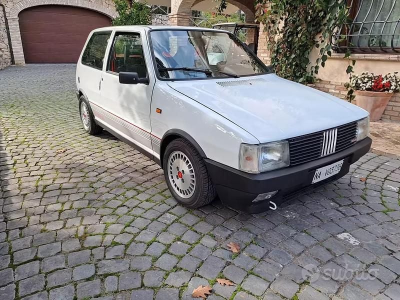 Occasion Fiat Uno 105 ch (77 kW) 1986 Citadine