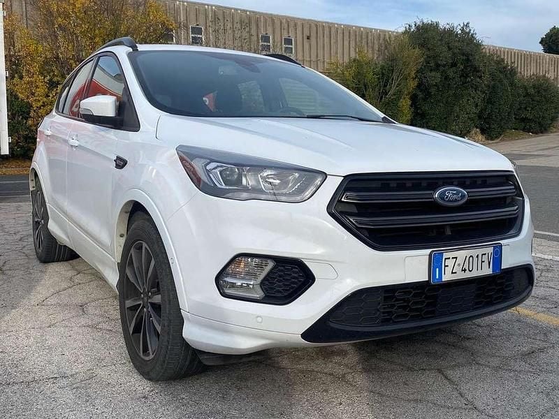Bianco Usata 2019 Ford Kuga ST-Line SUV | 13.500 € (Super prezzo) - Immagine 1/4