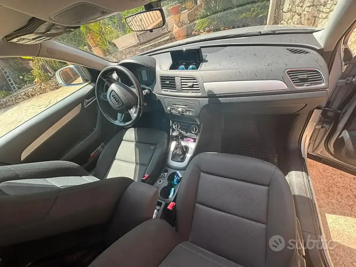 Usata Audi Q3 150 CV (110 kW) 2012 Grigio SUV