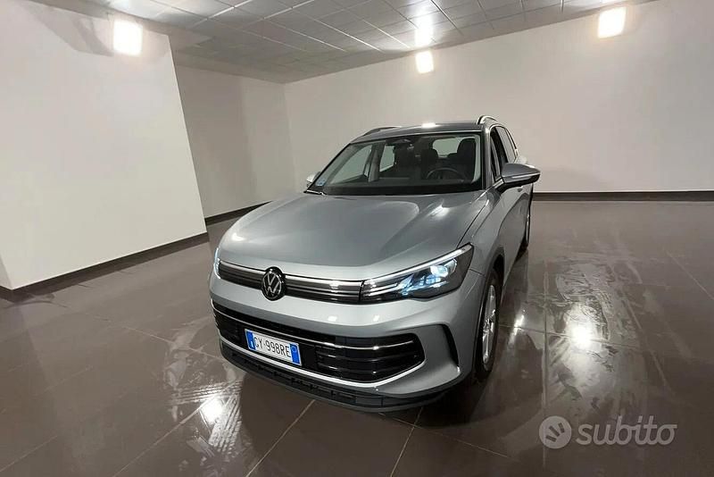 Usata VW Tiguan Life 150 CV (110 kW) 2025 Grigio SUV