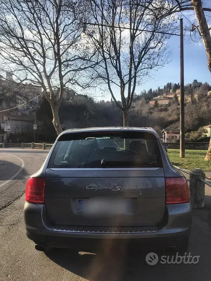 Usata Porsche Cayenne S 340 CV (250 kW) 2004 Grigio SUV