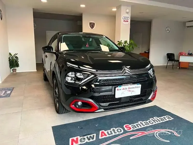 Usata Citroën C4 Shine 131 CV (96 kW) 2022 Nero Berlina