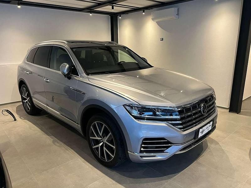 Usata VW Touareg Advance 286 CV (210 kW) 2019 Argento SUV