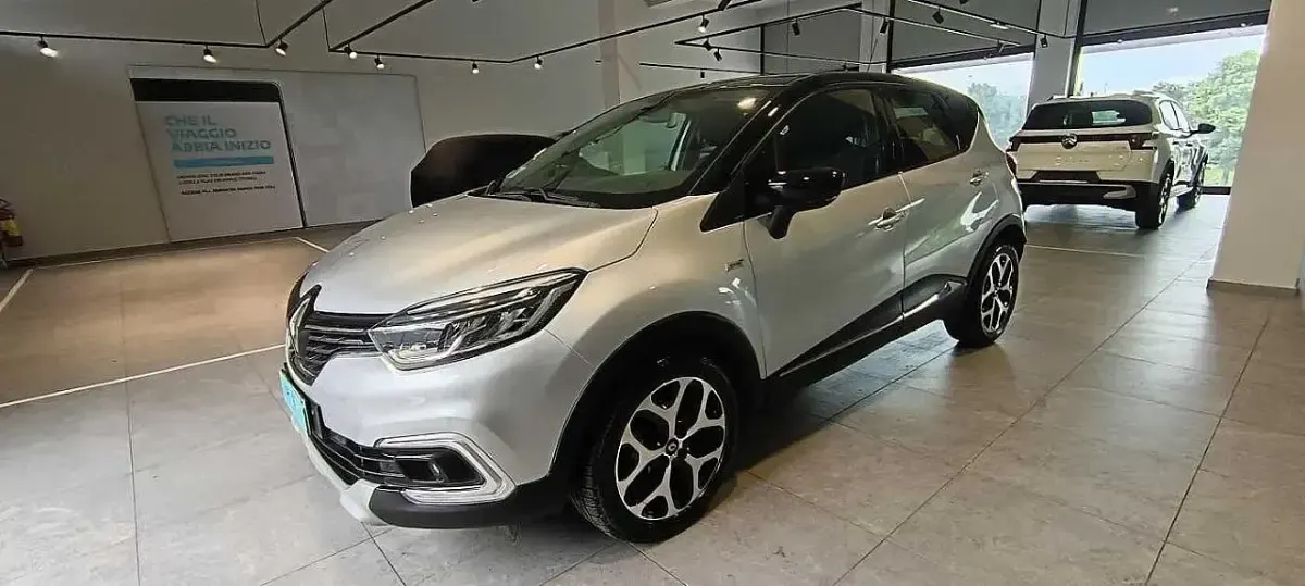 Usata Renault Captur 90 CV (66 kW) 2019 SUV